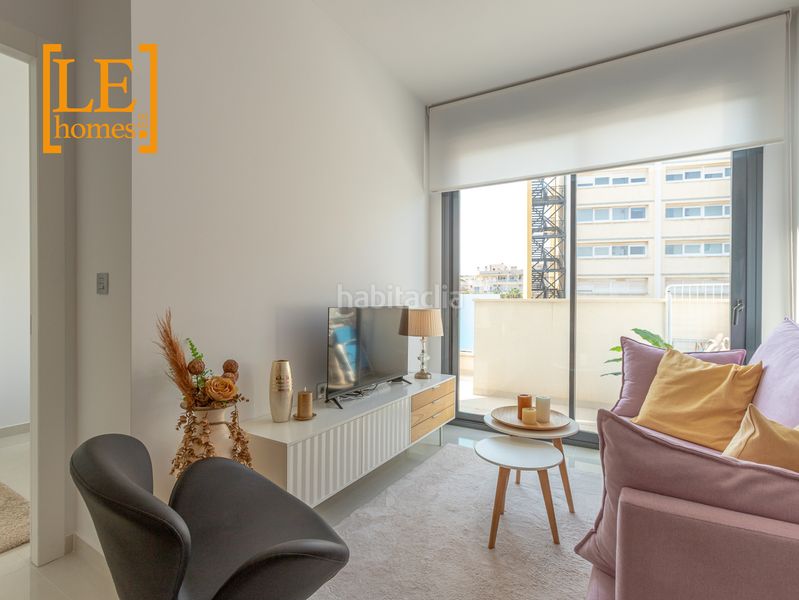 Foto e11d6650-8b4d-468f-a428-06a0fea6b34f. Ático en calle maestro francisco casanovas 55 en Avenida Habaneras - Curva de Palangre Torrevieja