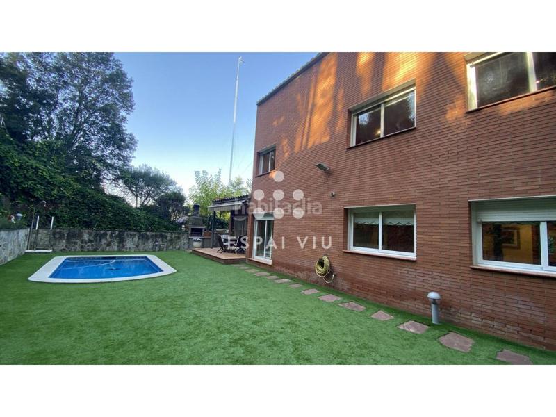 Foto c7dab6c0-9707-43ab-b5fc-d81adf10bf22. Chalet  de una sola planta! en Matadepera