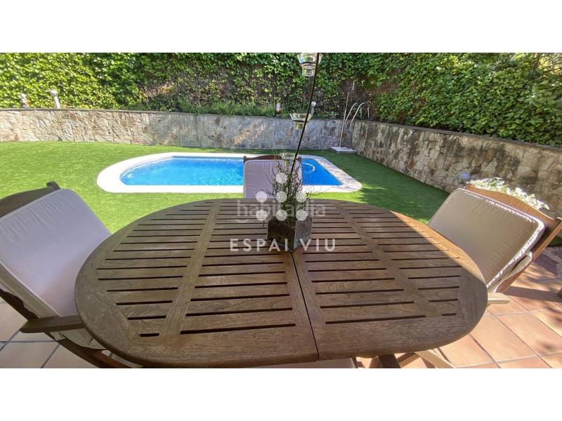 Foto e7c978a3-7d0c-424e-bfec-39b1f2a5691c. Chalet  de una sola planta! en Matadepera