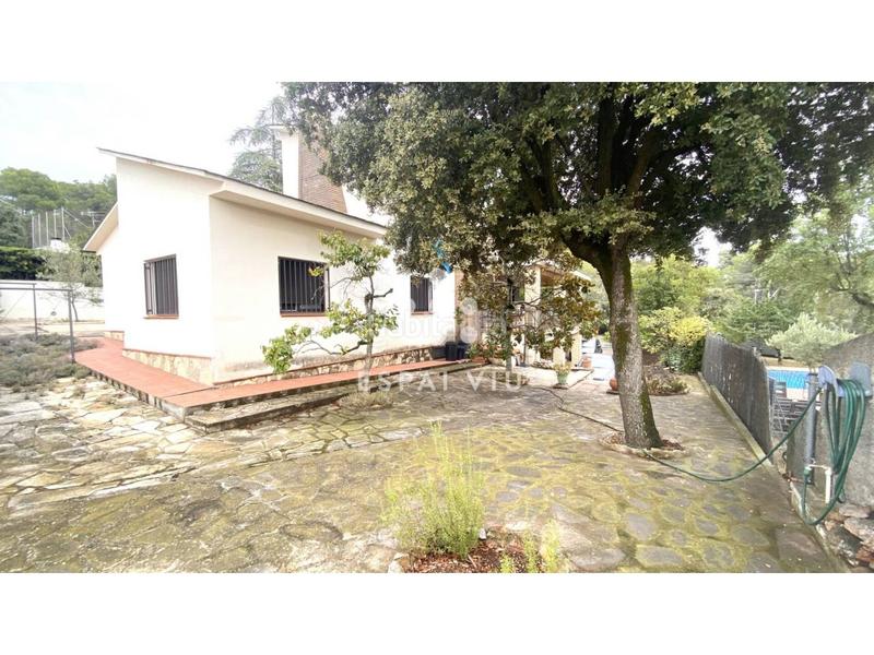 Foto a424122d-ad70-4b95-865d-69d9bd69a12e. Chalet excelente relacion preciocalidad en Matadepera