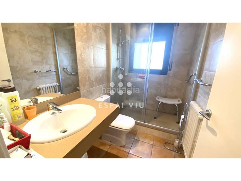 Foto b2a3f14f-4fc0-480d-b56c-a96f47ef204f. Chalet excelente relacion preciocalidad en Matadepera