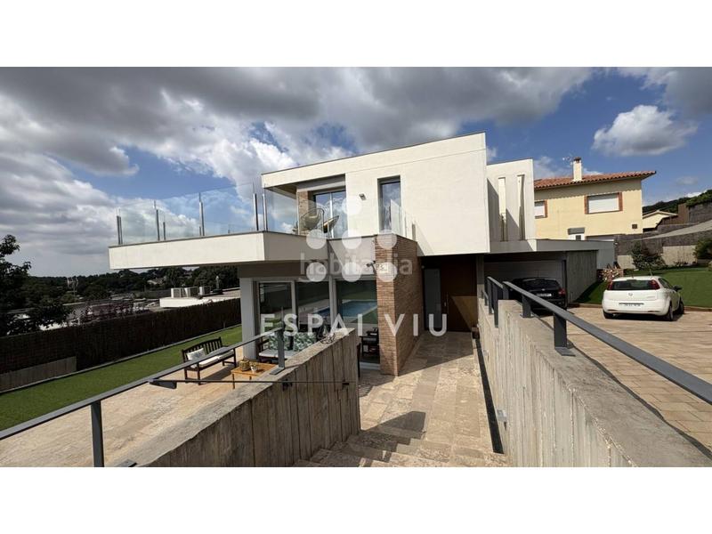 Foto bf23cb99-2b5e-4632-aad8-e9ef2f7d3ea1. Casa visita muy recomendable. precio negociable! en Matadepera