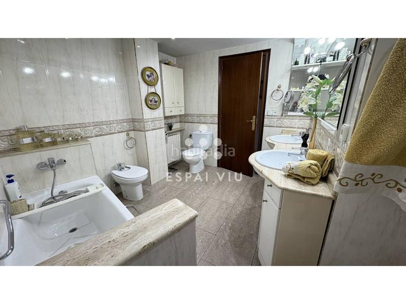 Foto a407e62a-79c5-47d2-95f1-ef21d6f3d0be. Appartamento con riscaldamento parcheggio in Ajuntament-Maragall Ripollet