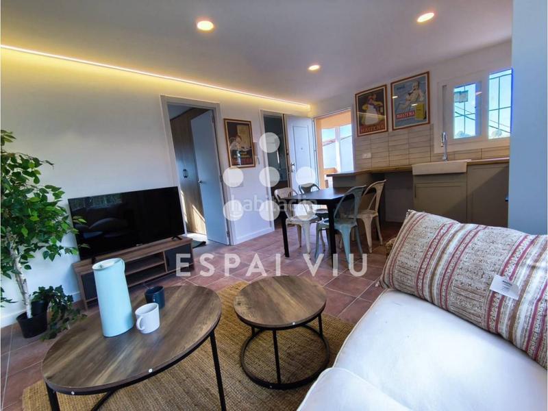 Foto 1920ea37-10a8-48f5-b7fd-264539a403b8. Casa amb calefacció a Les Martines Terrassa