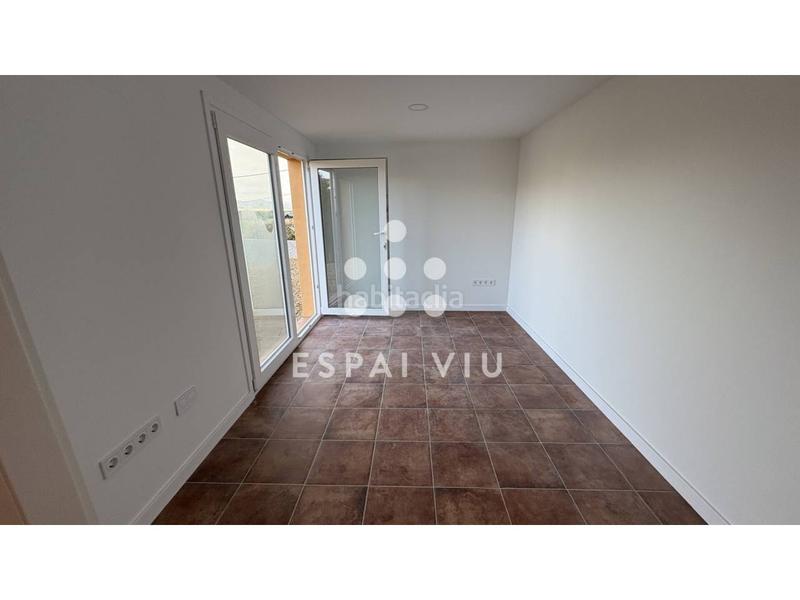 Foto 2160fac4-26f7-4adb-b3d1-eceb94ca9a02. Casa amb calefacció a Les Martines Terrassa