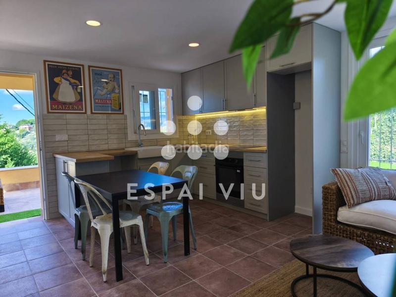 Foto 44701165-c9f8-471f-9e41-e12f153fcbfc. Casa amb calefacció a Les Martines Terrassa