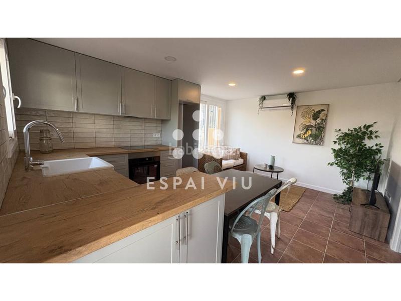 Foto a4f1544a-d6b1-4559-9001-200baa831276. Casa amb calefacció a Les Martines Terrassa