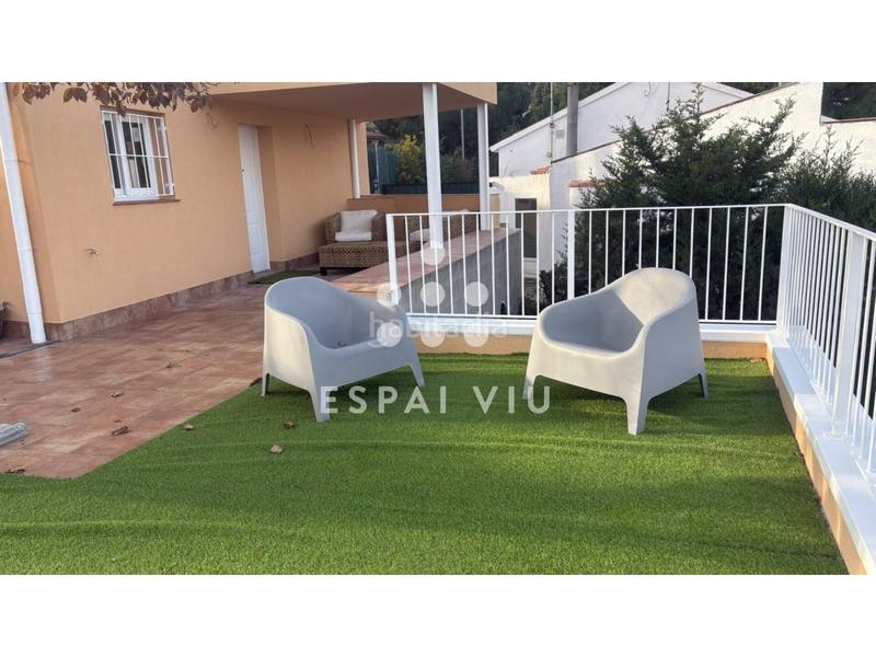 Foto e6daa011-74f8-4d9c-a9d8-027f8fcf56f1. Casa amb calefacció a Les Martines Terrassa