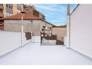 Maison  Calle camí fondo. Reforma integral a estrenar en calle peatonal con gran pk