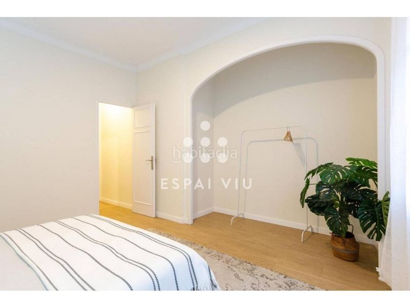 Foto 548525f9-470f-4337-9e97-114f07c6e9a4. Casa amb calefacció aparcament a Barri del Centre Terrassa