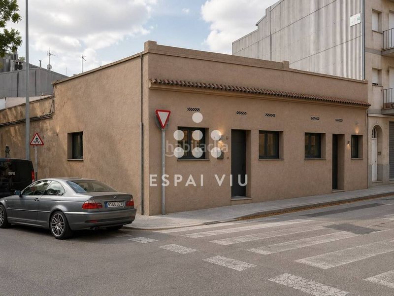 Foto 09986ee2-9df8-4503-ae61-598e0d6f8005. Casa encantadora casa. ideal singles. en Els Merinals Sabadell