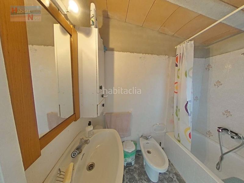 Foto aeac2026-20f1-4393-b2e2-ed5900a766c1. Maison avec parking dans Rodonyà