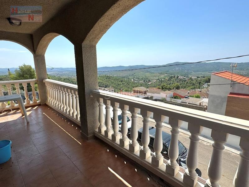 Foto c1565c9b-f378-4181-8904-0f015fb172a5. Chalet  con magnificas vistas en Bisbal del Penedès (La)