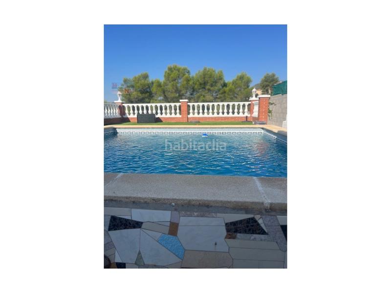 Foto e8ac554b-1f0b-4af2-a7e7-86b53f5042da. Chalet casa con 5 habitaciones en Bisbal del Penedès (La)