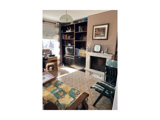 Pis a Calle Angel Guimera 15