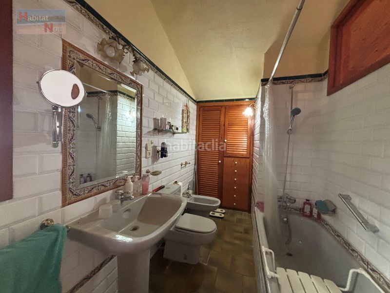 Foto a991a8e4-f96e-44e2-b755-acdc09097226. Chalet con parcheggio in Bisbal del Penedès (La)