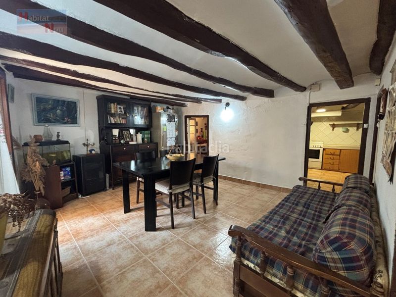 Foto fe470e7b-140a-4282-beaa-1dbc0514355d. Casa amb aparcament a Sarral