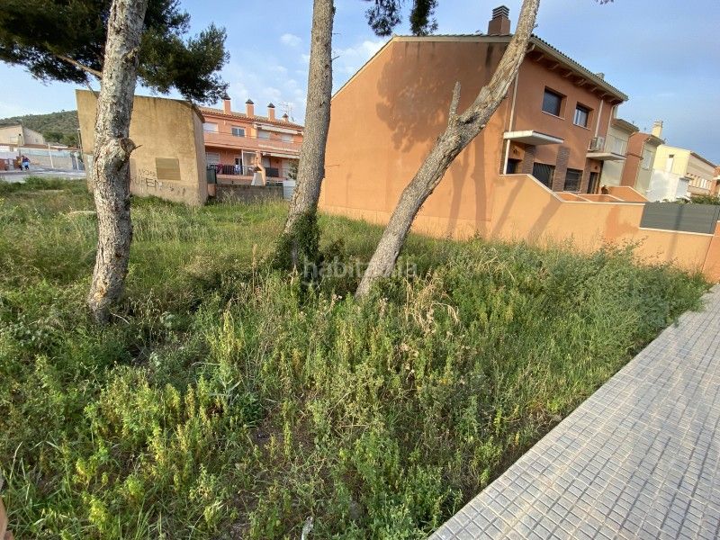 Foto fb4e96f7-2dd6-41e2-9657-71e1351b8534. Terreny residencial a Roda de Barà