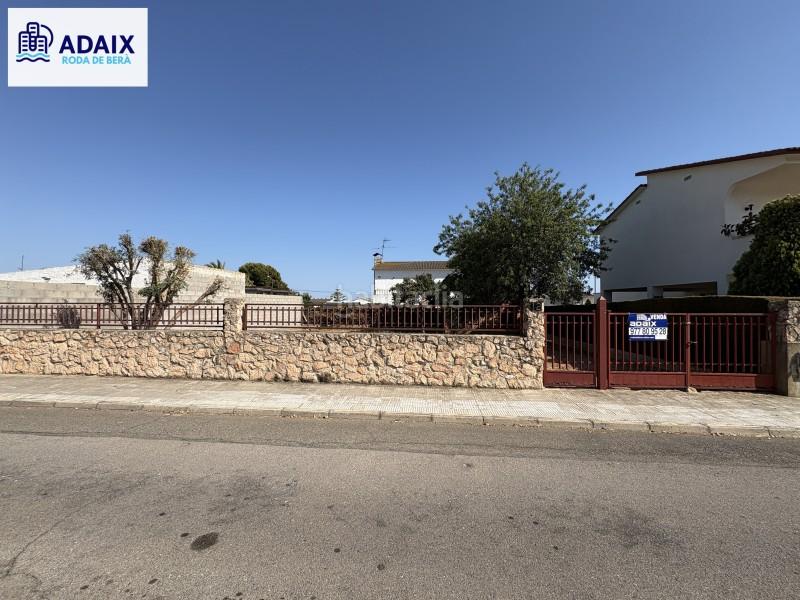 Foto dd1bf167-6bb4-4b79-88e9-31f363cf692b. Terreno residenziale in Roda de Barà