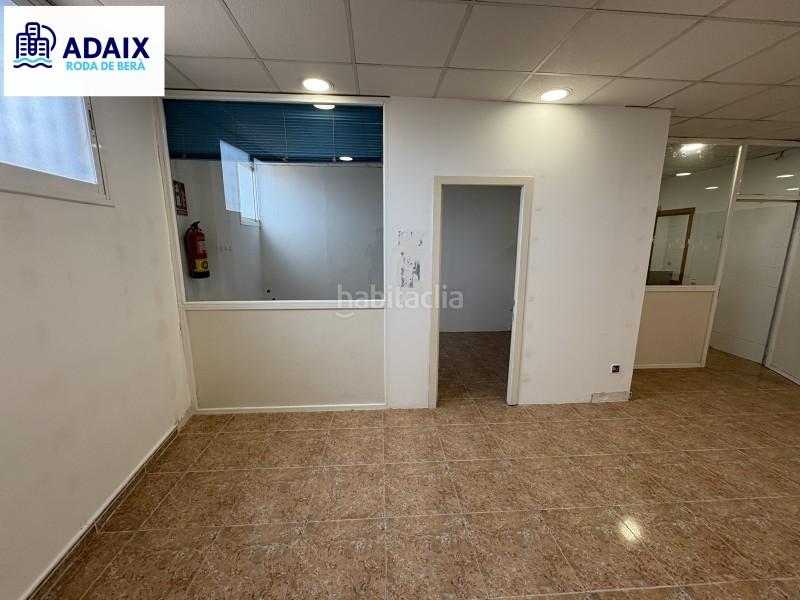 Foto ffaad396-d28d-4256-9cf1-f3d1aa07c8dc. Local commercial dans Roda de Barà