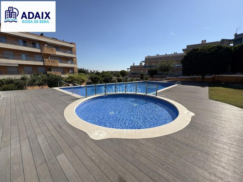 Foto 2ad5b0bb-9551-4b3b-94d6-f95d8b6b95a4. Erdgeschoss mit heizung parking pool in Roda de Barà