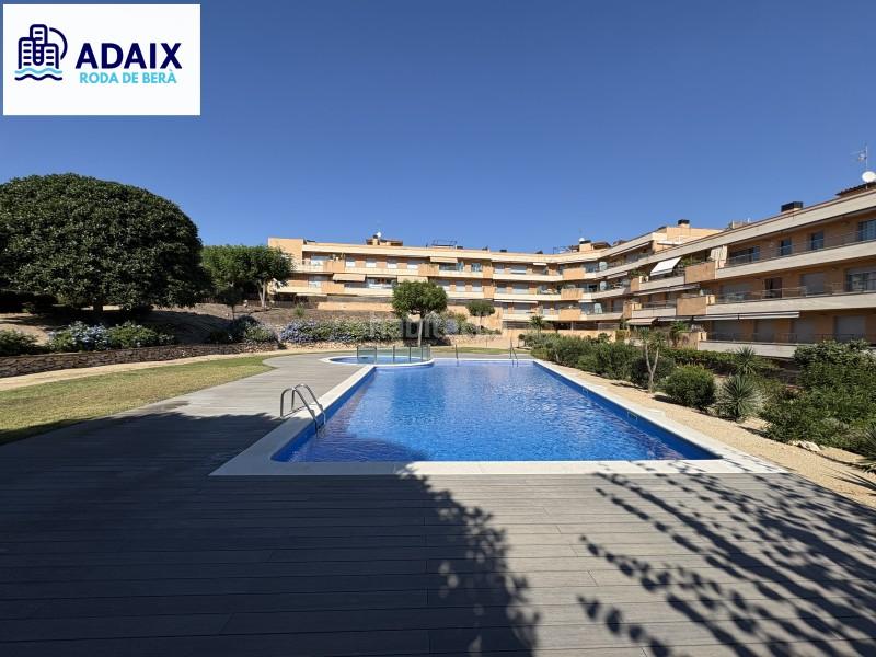 Foto 342bb073-85d9-4716-988a-852996b4c4f3. Erdgeschoss mit heizung parking pool in Roda de Barà