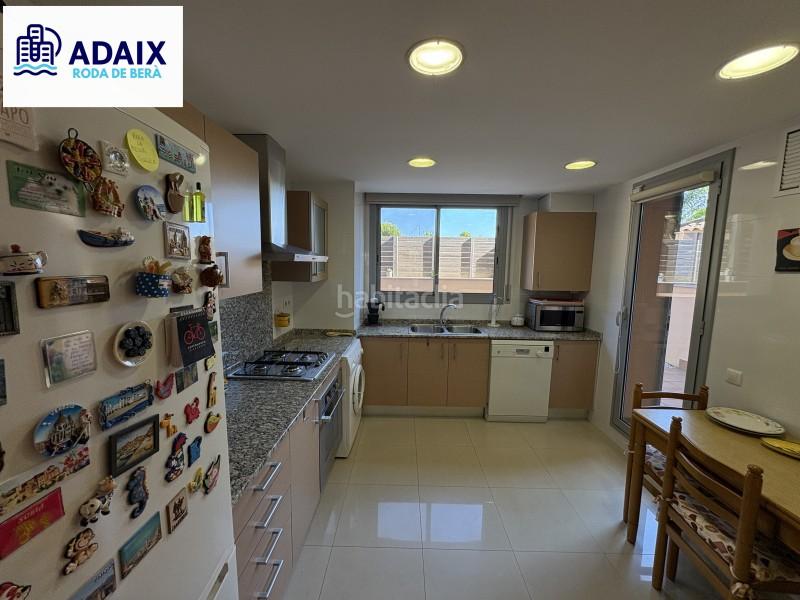 Foto 611bba0f-79cd-4ba4-bacc-3308609cf7b0. Erdgeschoss mit heizung parking pool in Roda de Barà