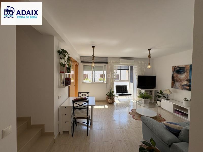 Foto 600ffede-a0b2-46d6-bdd2-58682e8db205. Zweistöckige wohnung in Roda de Barà