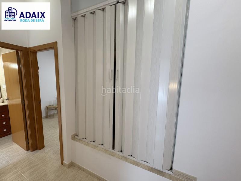 Foto ef1c9ed6-32bf-490a-86d2-2aaf5ada91cf. Zweistöckige wohnung in Roda de Barà