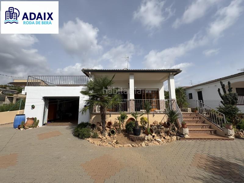 Foto 08eaa613-033a-490c-8245-2396681b6e8e. Haus mit parking in Roda de Barà