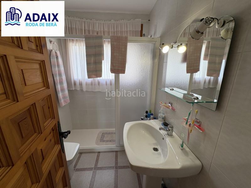 Foto 11f0fb80-f777-4584-8e3a-c78849b7232a. Haus mit parking in Roda de Barà