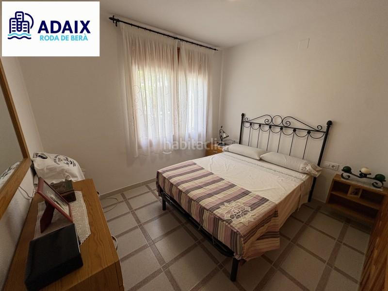 Foto 9d115f5b-caf3-4cbb-9982-cd34855aff45. Haus mit parking in Roda de Barà