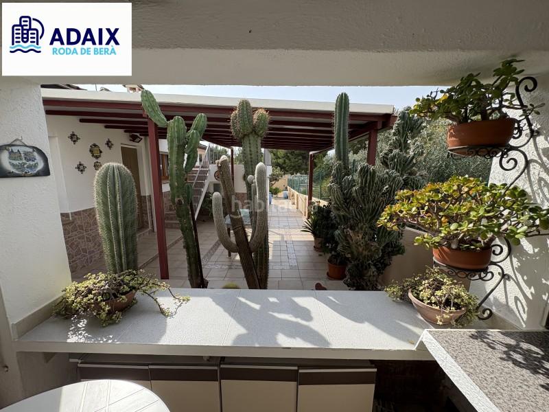 Foto 9fd27181-5fbb-419c-b318-54342f8cba45. Haus mit parking in Roda de Barà