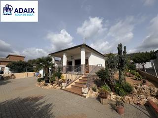 Maison à Roda de Barà. Casa en venta en barà mar baràmar, tarragona