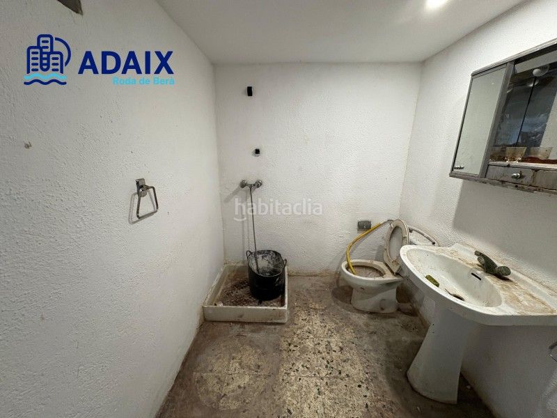 Foto 09673e6e-3ae2-4ae7-b5ea-64bcda3a62f1. Casa amb aparcament piscina a Roda de Barà