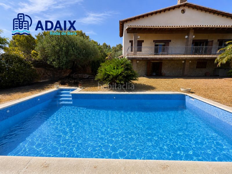 Foto 25cf4d37-7f3d-4043-9f56-700ac9184ceb. Casa amb aparcament piscina a Roda de Barà
