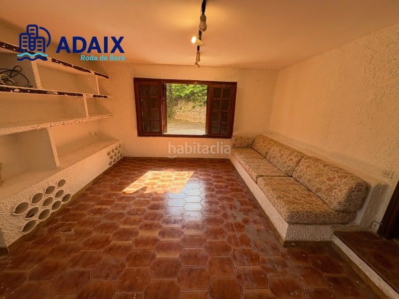 Foto 282ffaaa-a90e-4368-a6ff-c54c52c1c999. Casa amb aparcament piscina a Roda de Barà