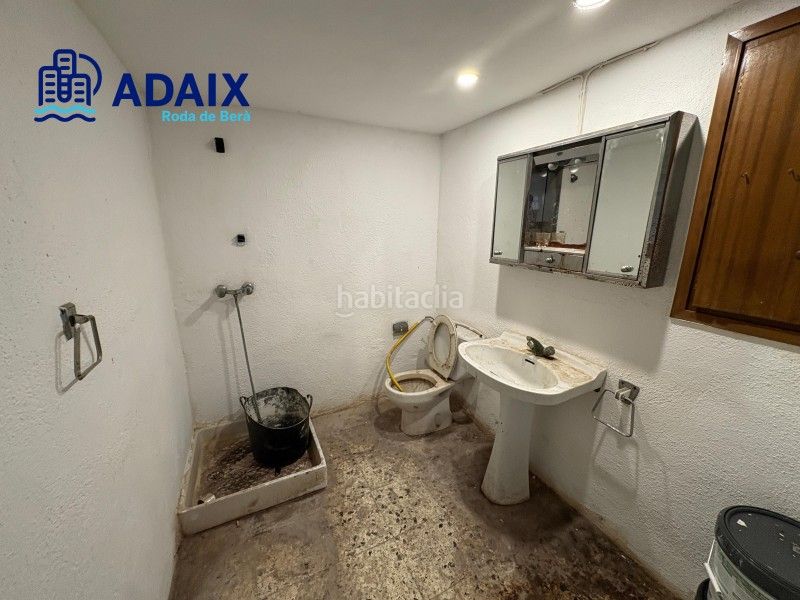 Foto 3bf09823-cc59-4837-94ec-0069e93a91b0. Casa amb aparcament piscina a Roda de Barà