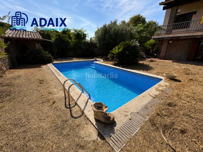 Foto 4b8cc66e-7187-4697-ba23-8fc9992943dd. Casa amb aparcament piscina a Roda de Barà