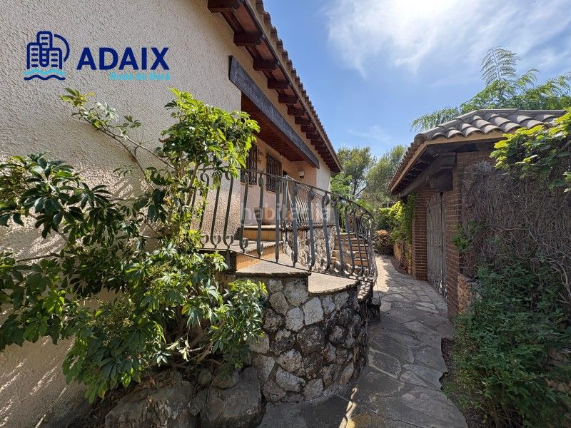 Foto 575f9ba7-63a4-4b3d-a514-119fa5dc699b. Casa amb aparcament piscina a Roda de Barà