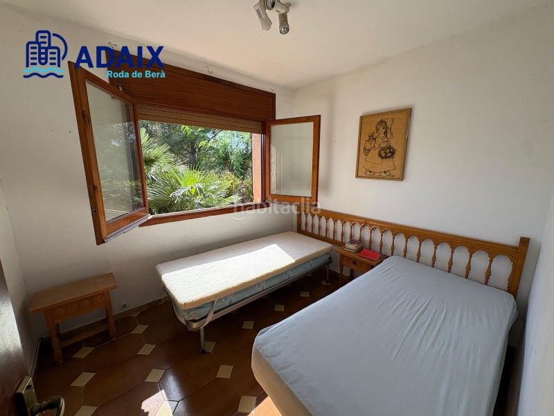 Foto 99008826-2a88-4bce-8709-cffe90641029. Casa amb aparcament piscina a Roda de Barà