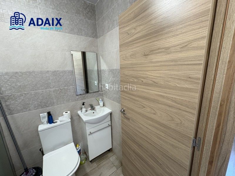 Foto bf48d0b2-b88f-4009-8dee-b158456e15c8. Pis a Roda de Barà