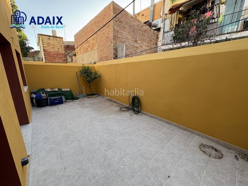 Foto 96f876e7-4a92-43ca-abe5-8393bb20d5c2. Planta baixa a Roda de Barà