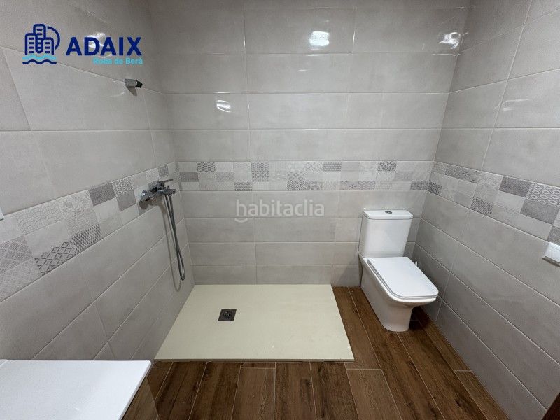Foto fe49380a-5f31-4a46-9912-c58dc9208685. Planta baixa a Roda de Barà