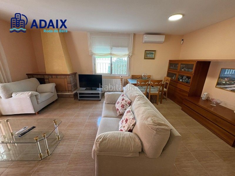 Foto ca110219-7bb6-44f0-ab99-9527b27895ee. Casa amb calefacció aparcament a Roda de Barà