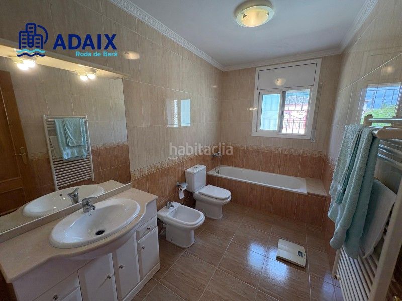 Foto f669c835-7588-4243-b429-536b13fab53c. Casa amb calefacció aparcament a Roda de Barà