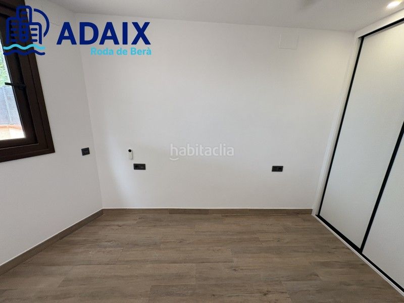 Foto 4faf1090-8adf-441e-8af7-246cc7439c30. Planta baixa a Roda de Barà