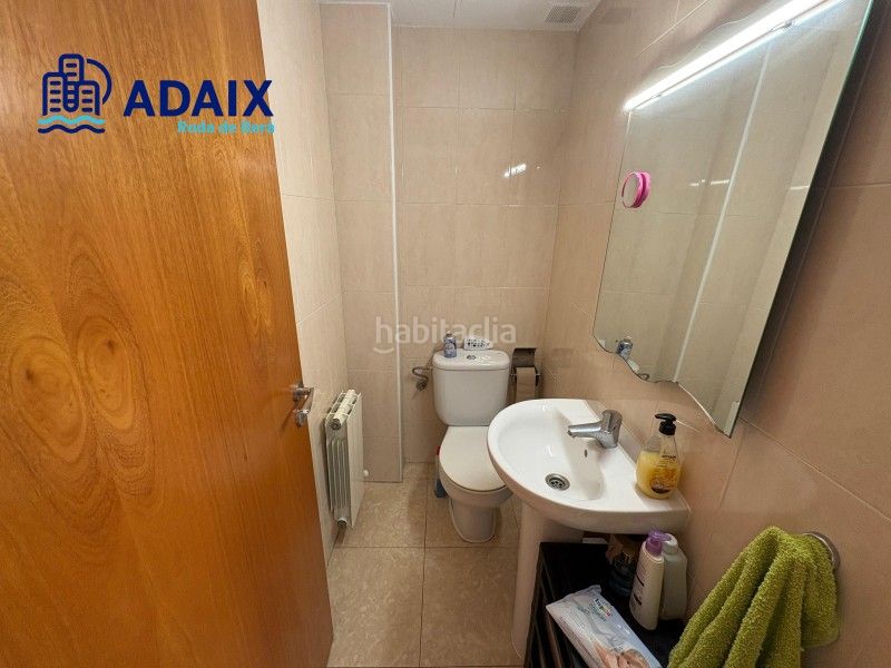 Foto 11f0ee2d-4e6f-4a13-bd21-9d7a50347c49. Casa adossada amb calefacció aparcament a Roda de Barà