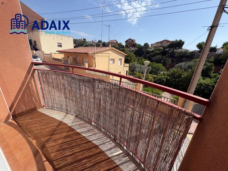 Foto 77b878e3-cb74-452f-a4a0-14a44d8414d1. Casa adossada amb calefacció aparcament a Roda de Barà