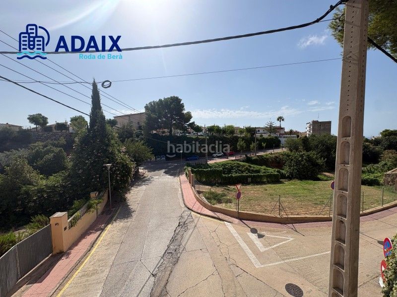 Foto b93718f0-9660-4d86-be62-fb4cbdf3fbbe. Casa adossada amb calefacció aparcament a Roda de Barà